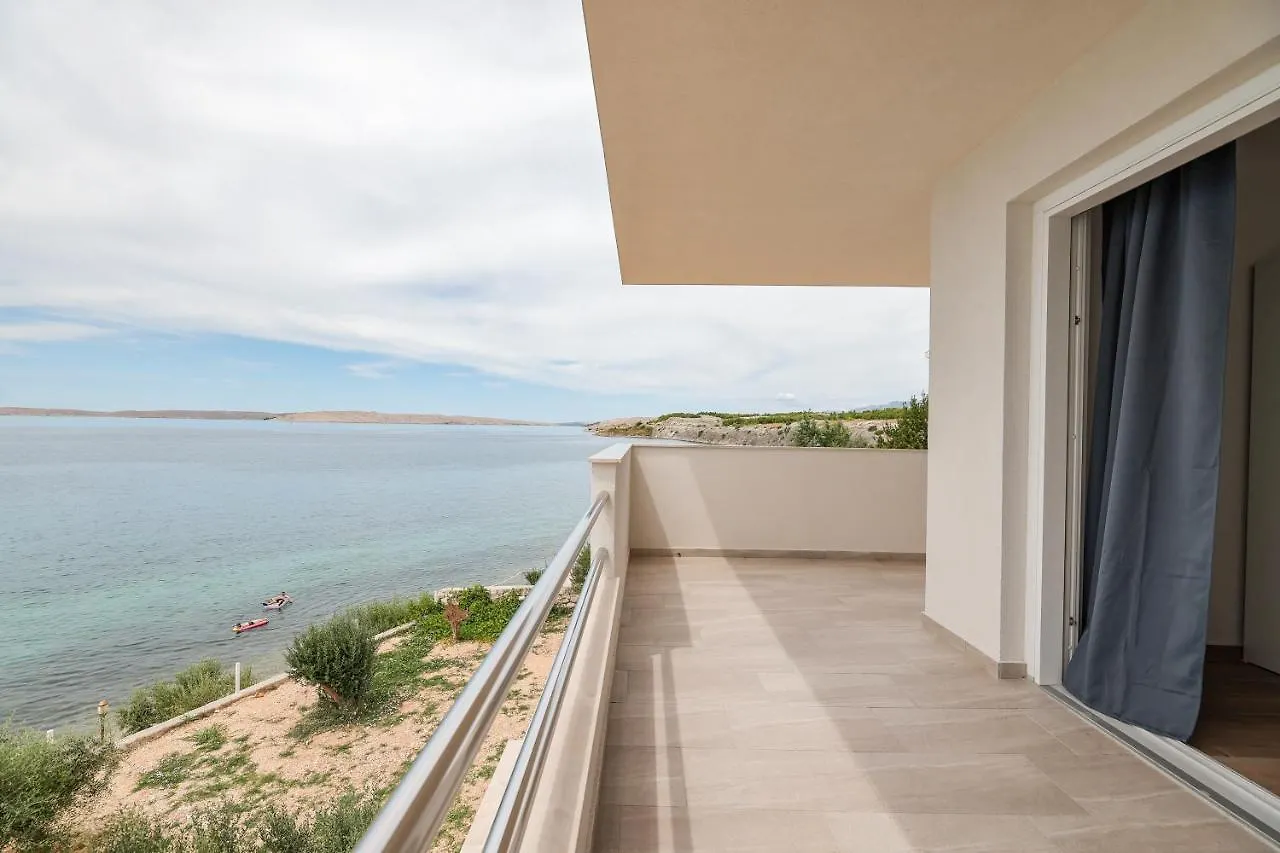 Beachfront Apartments Tic With Seaview Miletici
