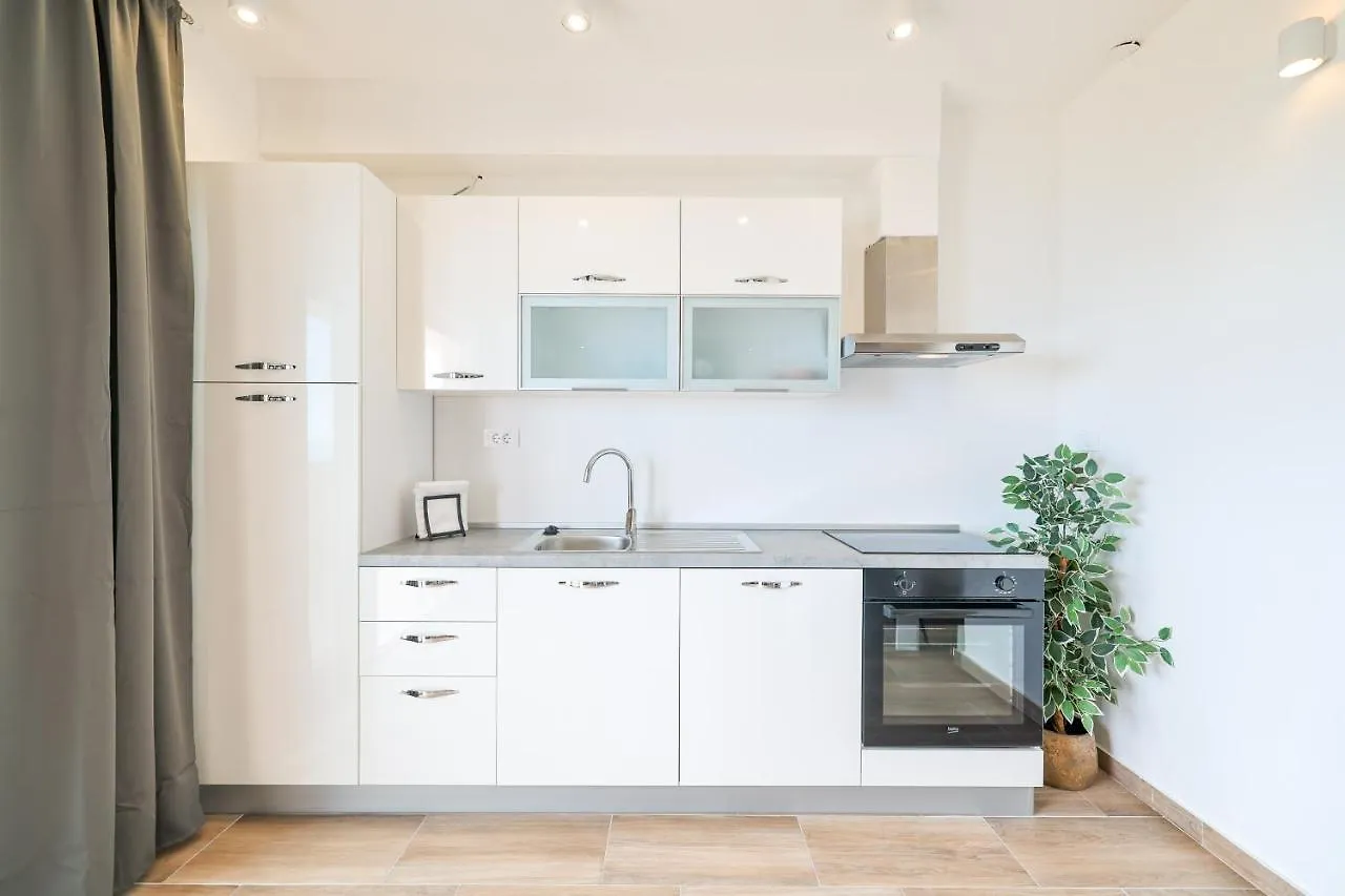 Beachfront Apartments Tic With Seaview Miletici Chorvatsko
